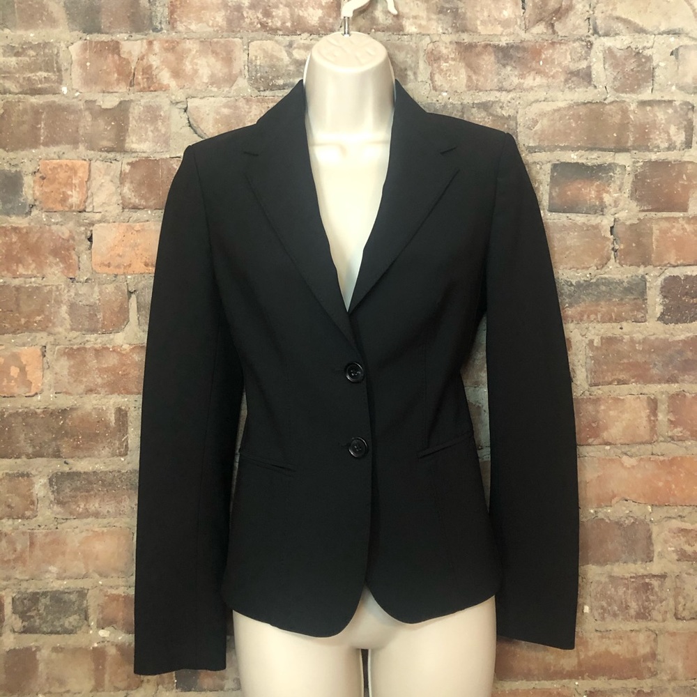 The Limited Travel Suit Jacket